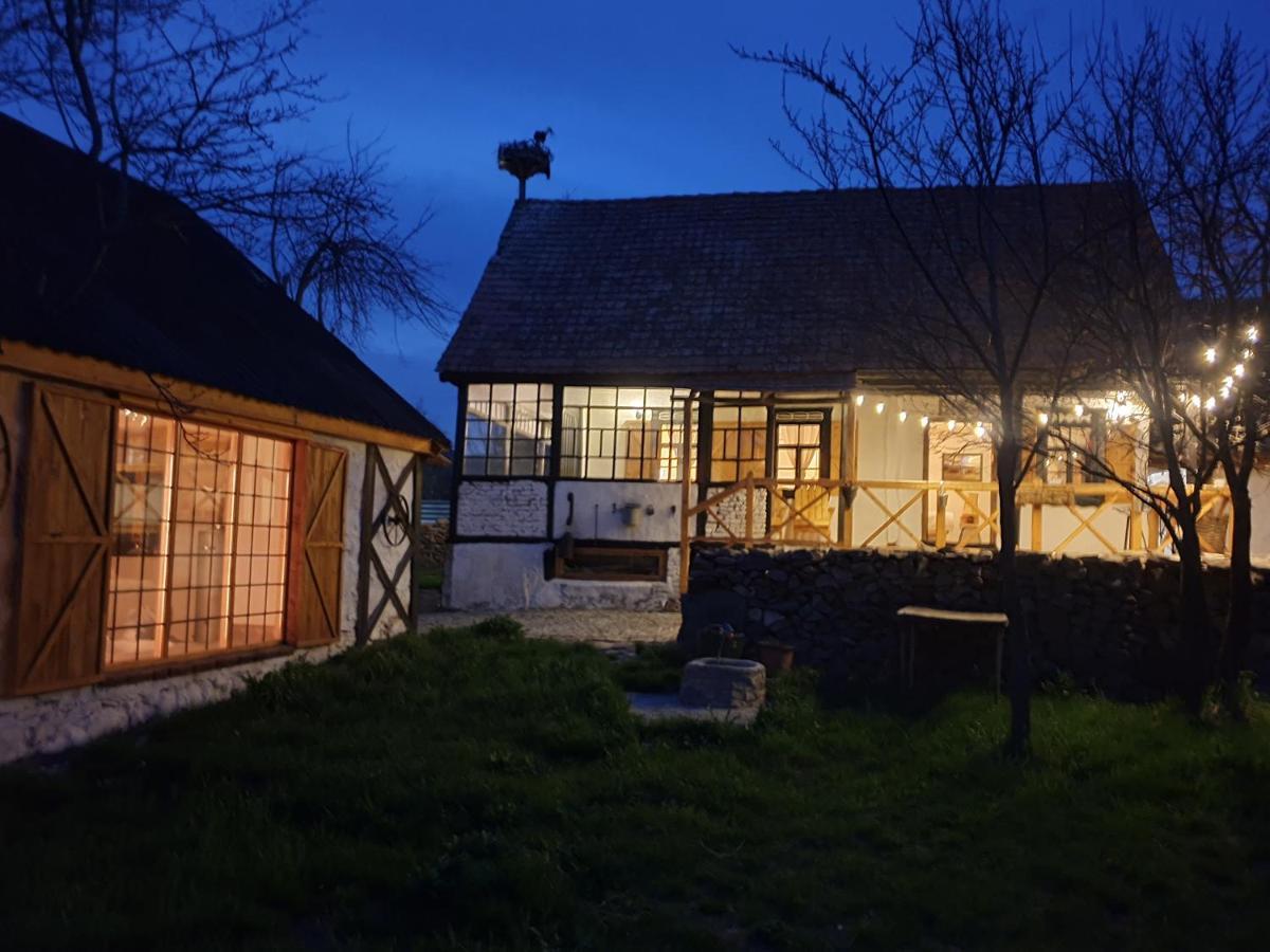 Hnameni Bovadzor Lodge Luaran gambar