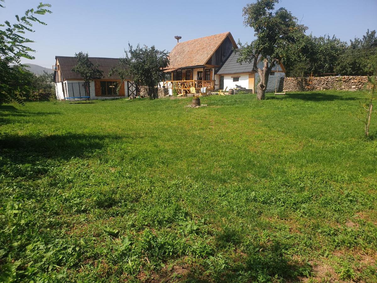 Hnameni Bovadzor Lodge Luaran gambar