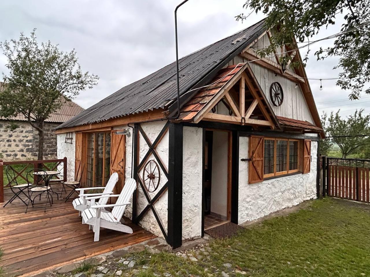 Hnameni Bovadzor Lodge Luaran gambar